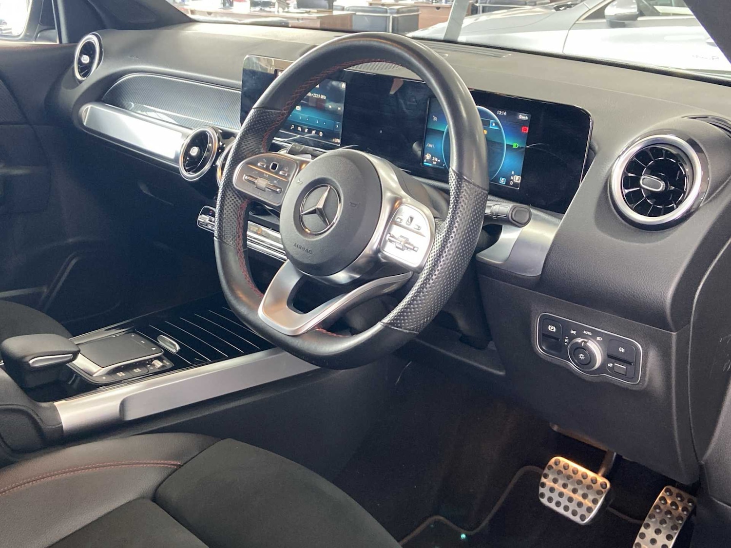 Used Mercedes-Benz GLB 2022 for sale - 77206341: Photo 26