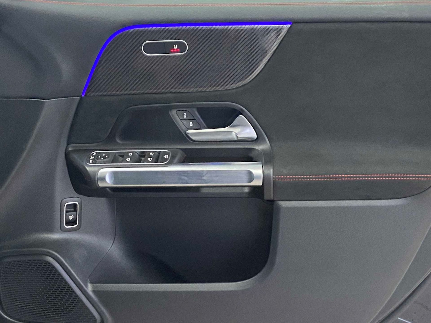 Used Mercedes-Benz GLB 2024 for sale - 76732378: Photo 23