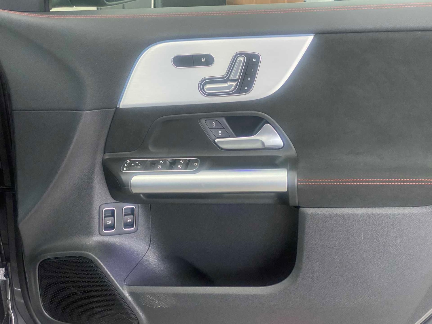 Used Mercedes-Benz GLA 2024 for sale - 76955180: Photo 29