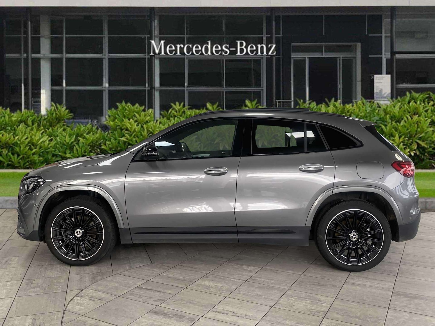 Used Mercedes-Benz GLA 2024 for sale - 76955180: Photo 5