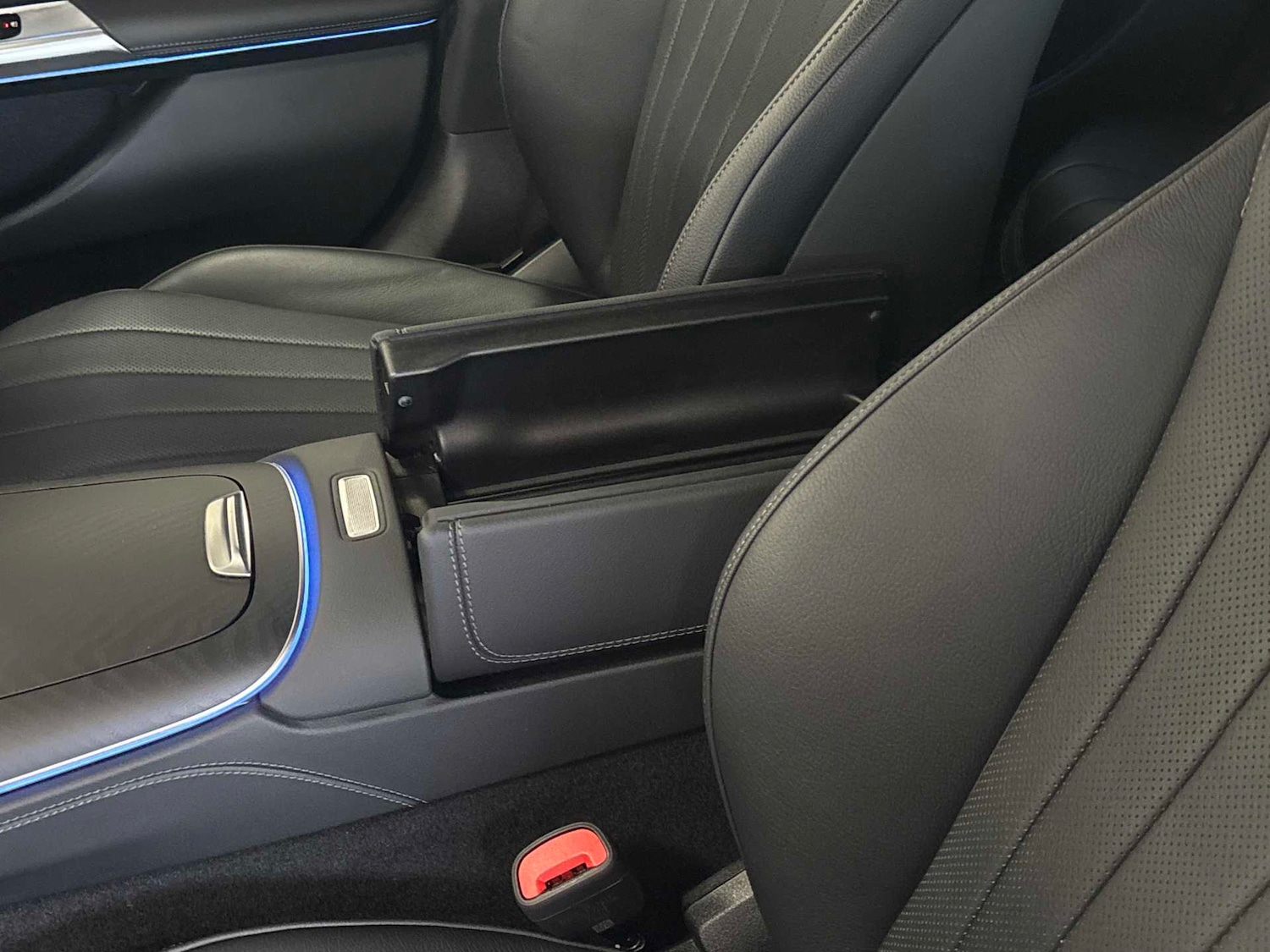 Used Mercedes-Benz E Class for sale - 77361265: Photo 25