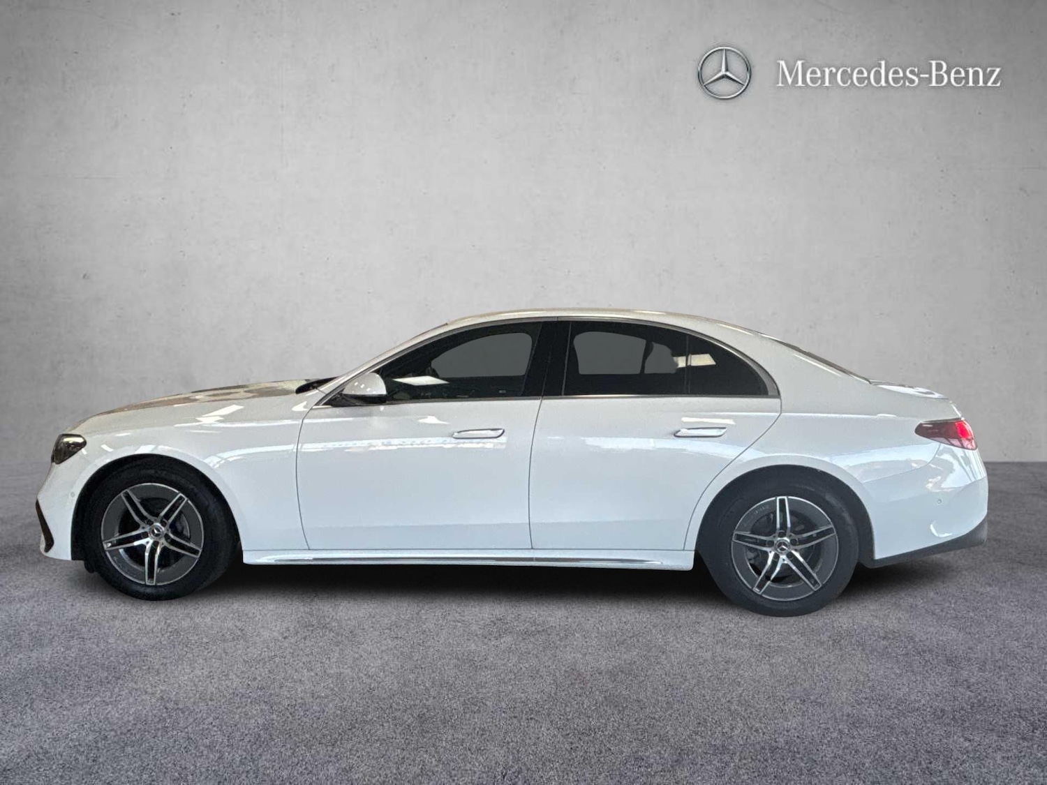 Used Mercedes-Benz E Class for sale - 77361265: Photo 4