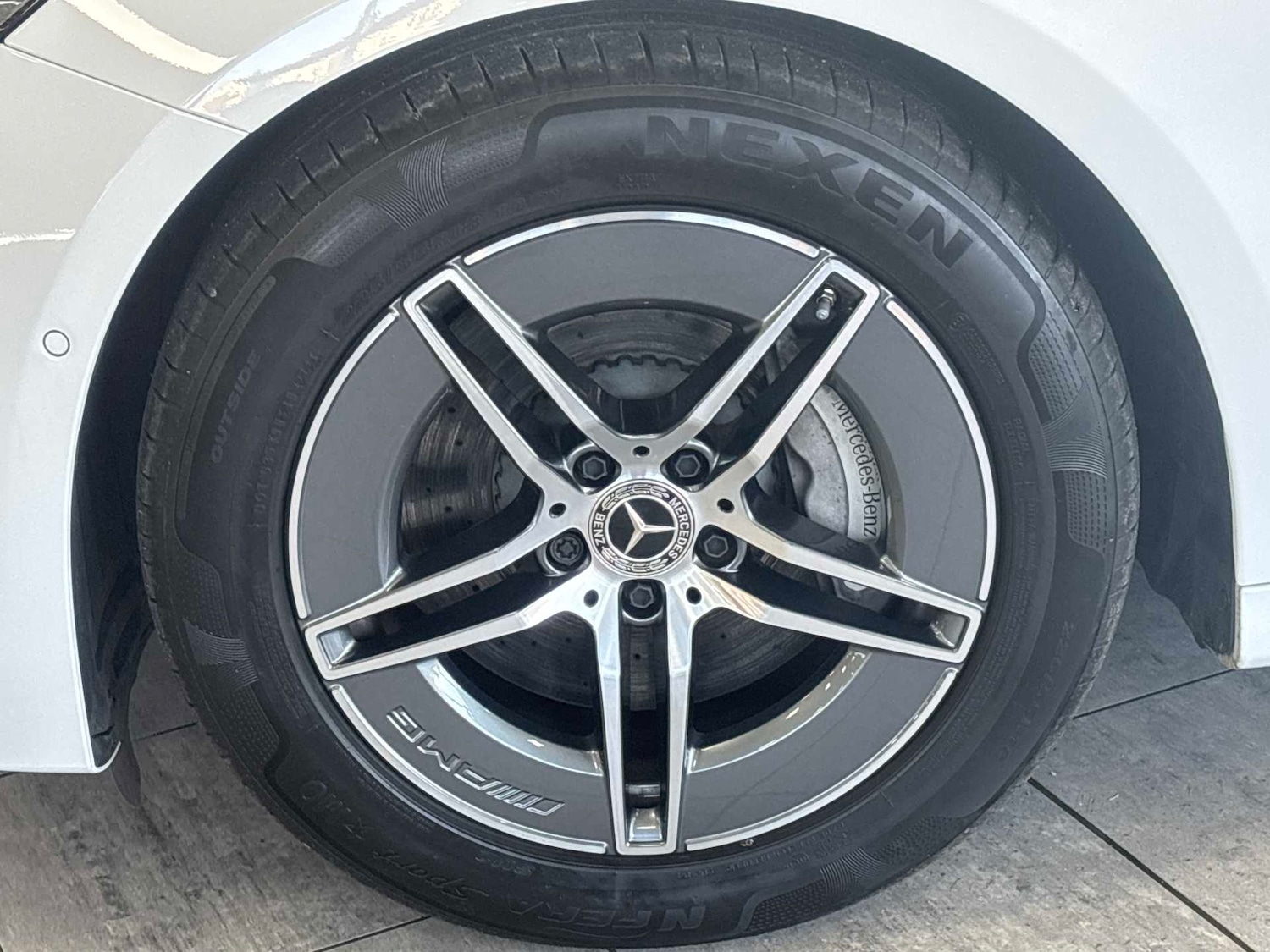 Used Mercedes-Benz E Class for sale - 77361265: Photo 8