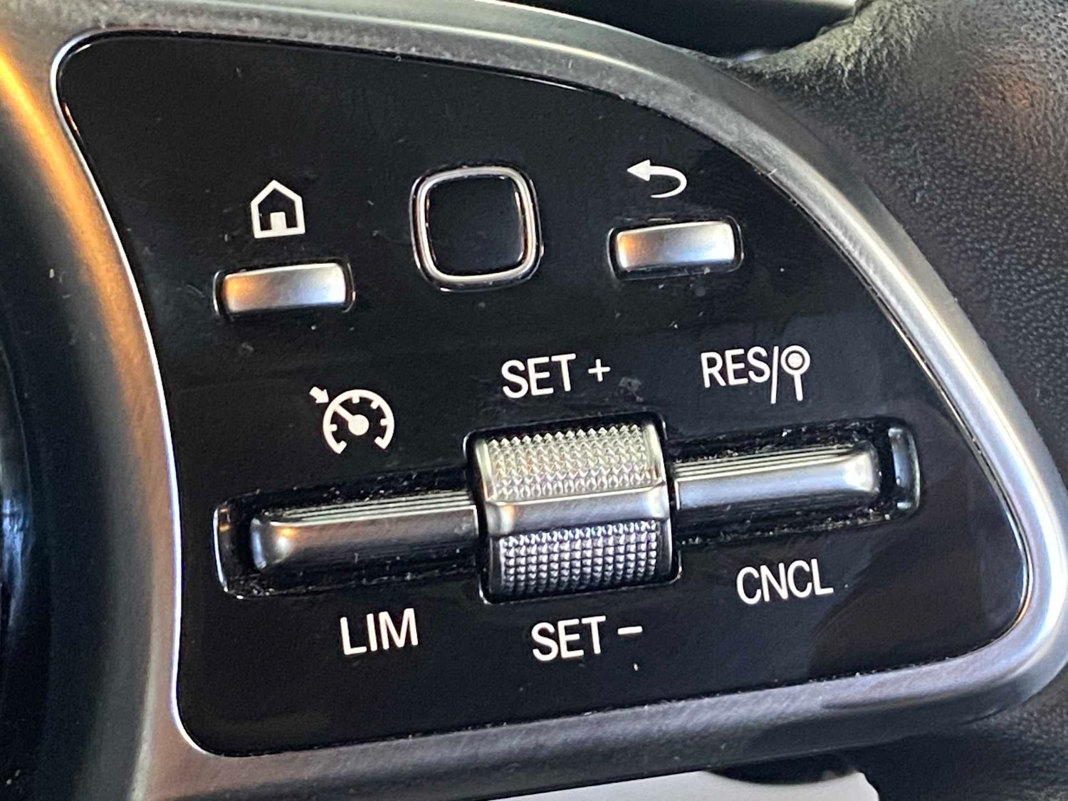 Used Mercedes-Benz CLA 2023 for sale - 76587575: Photo 28