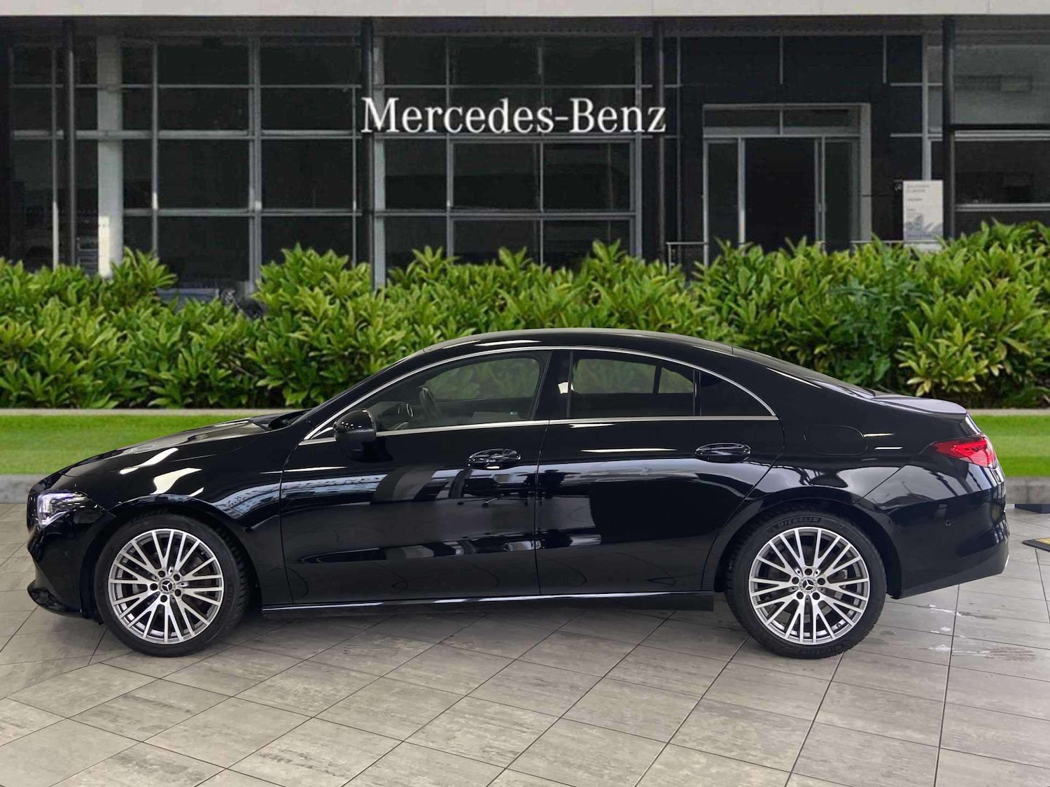 Used Mercedes-Benz CLA 2023 for sale - 76587575: Photo 3