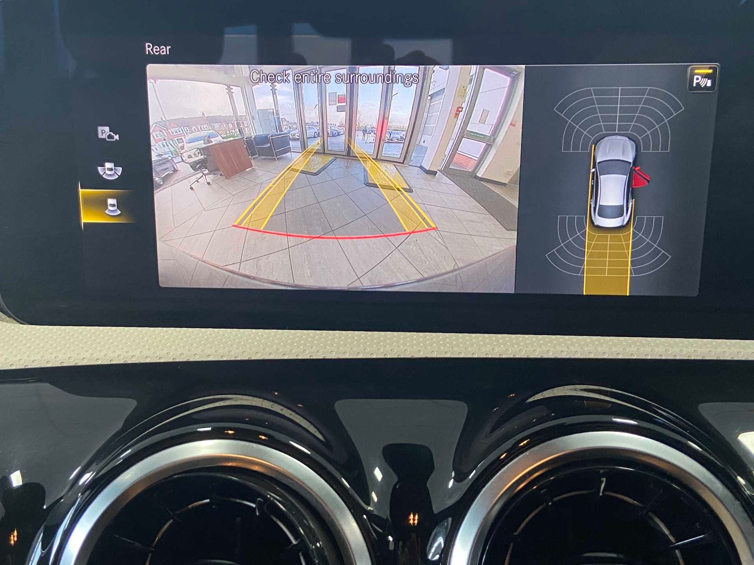 Used Mercedes-Benz CLA 2023 for sale - 76587575: Photo 32