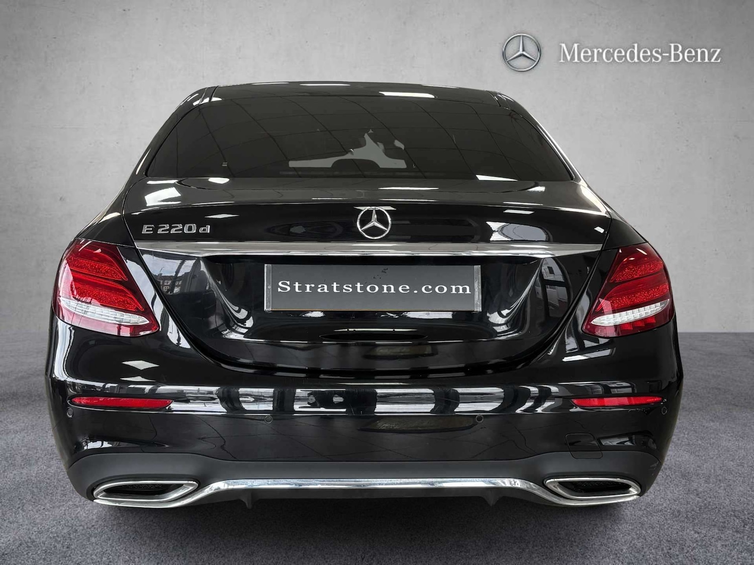 Used Mercedes-Benz E Class 2018 for sale - 77786986: Photo 2