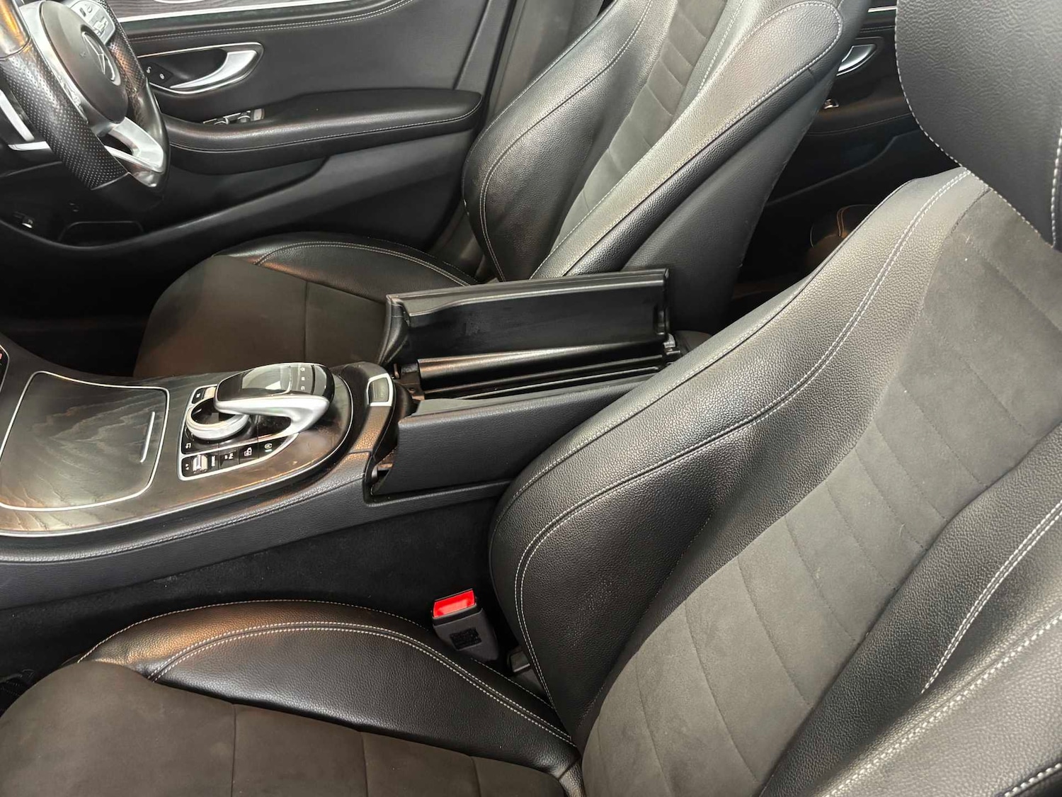 Used Mercedes-Benz E Class 2018 for sale - 77786986: Photo 25