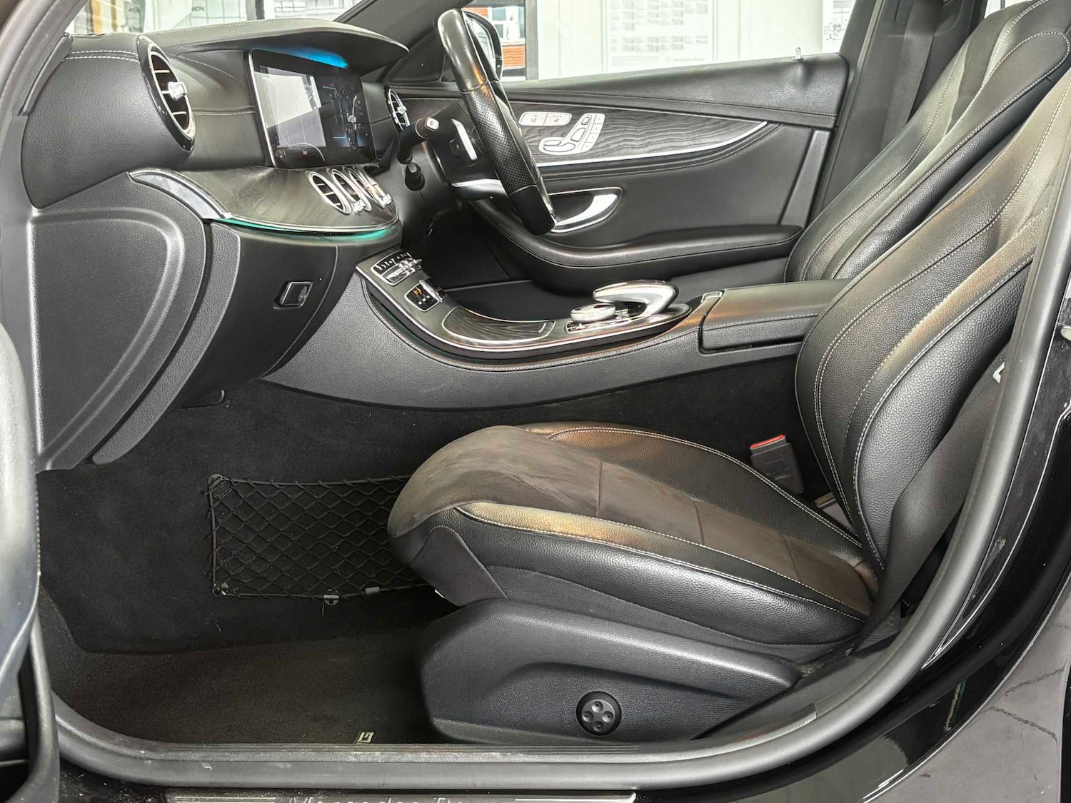 Used Mercedes-Benz E Class 2018 for sale - 77786986: Photo 28