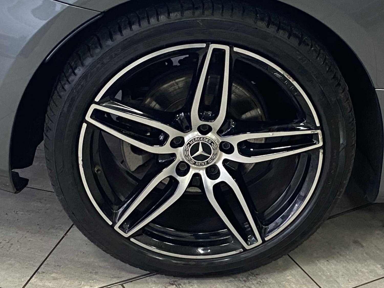 Used Mercedes-Benz E Class 2018 for sale - 77032228: Photo 9