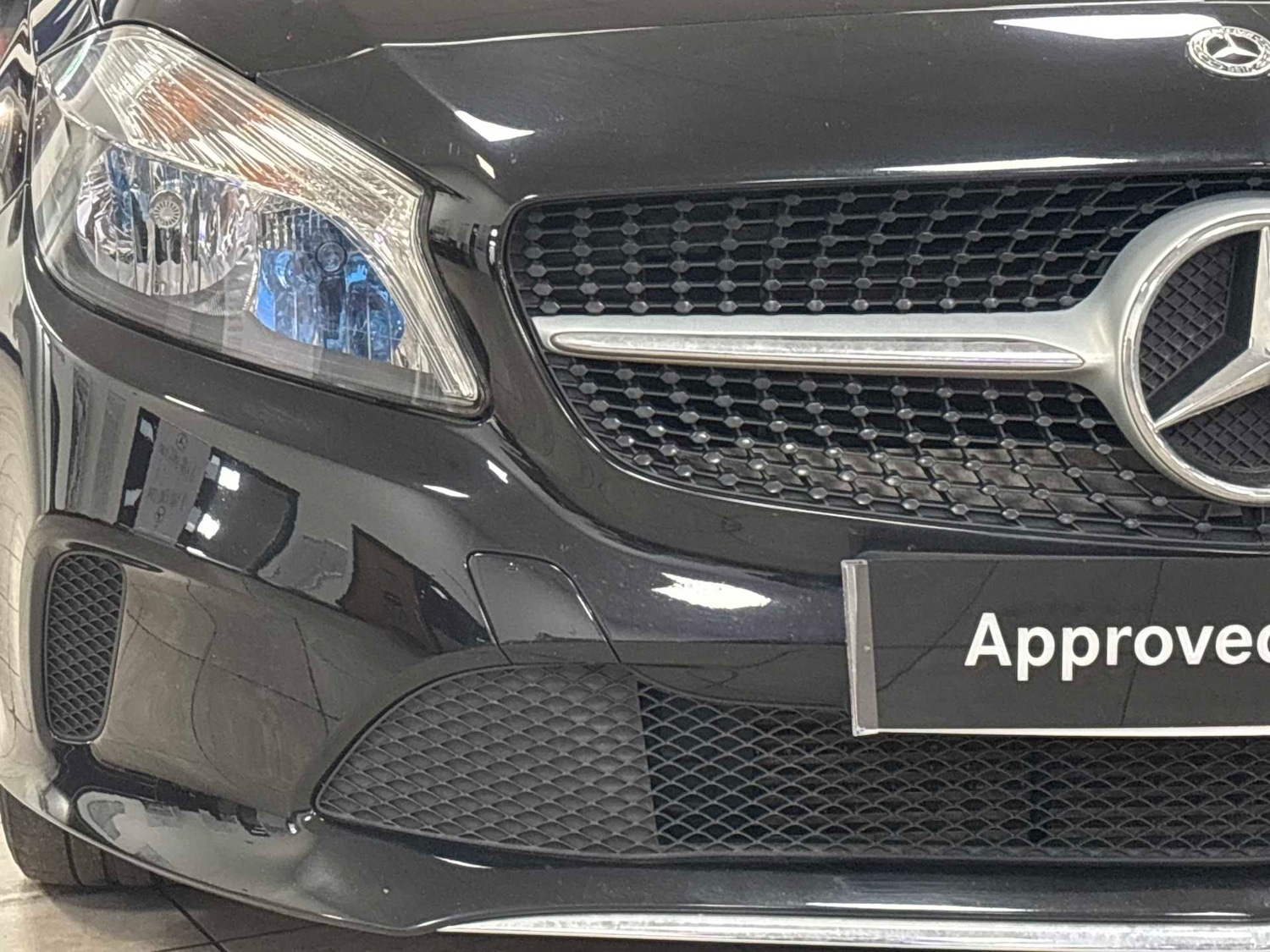 Used Mercedes-Benz A-Class 2017 for sale - 77472481: Photo 18