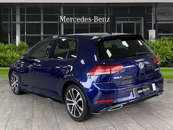 Used Volkswagen Golf 2017 for sale - 76421200: Photo