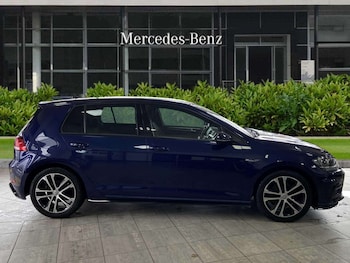 Used Volkswagen Golf 2017 for sale - 76421200: Photo