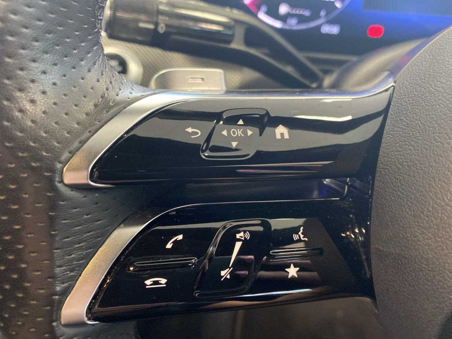 Used Mercedes-Benz C Class 2024 for sale - 76692098: Photo 32