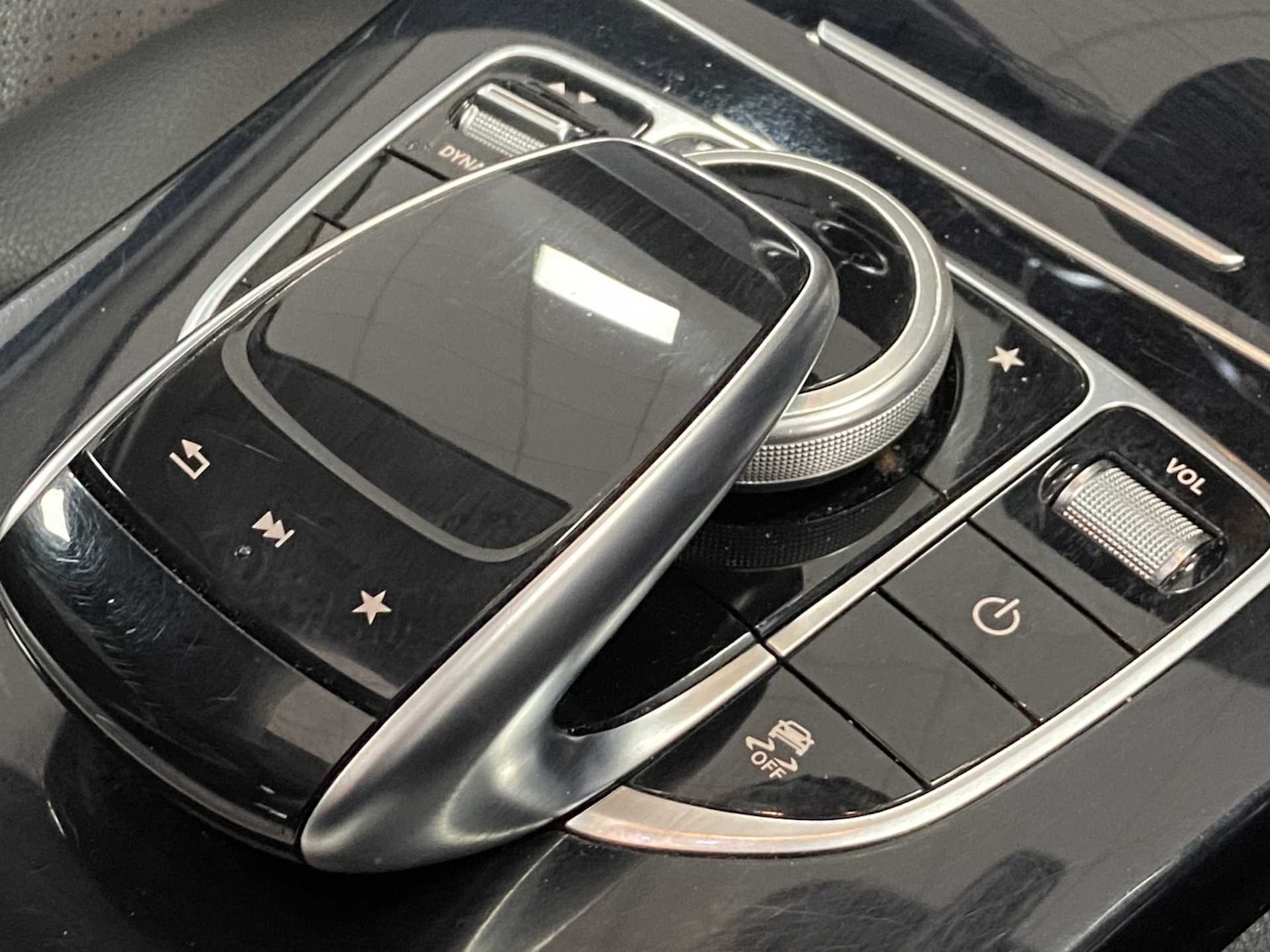 Used Mercedes-Benz GLC 2019 for sale - 76692179: Photo 34