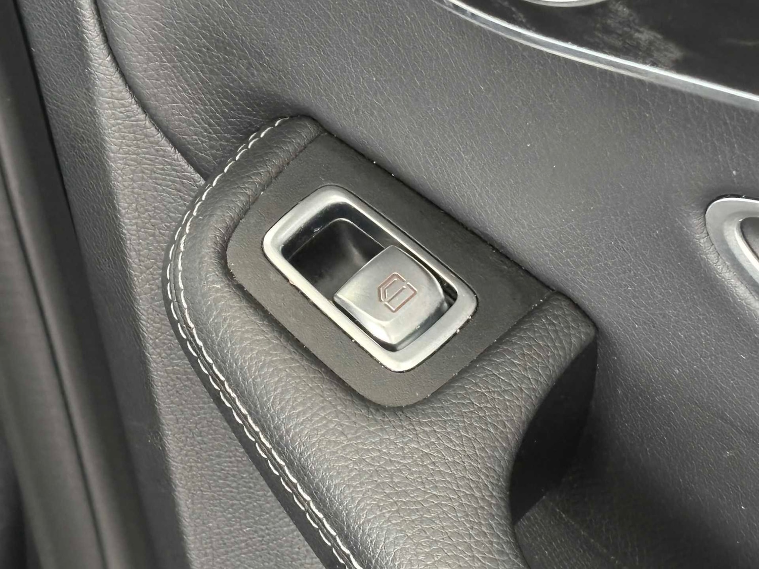 Used Mercedes-Benz C Class 2019 for sale - 77601303: Photo 32