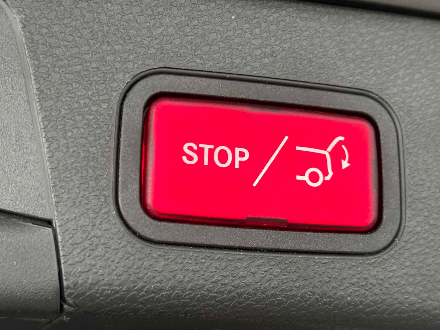 Used Mercedes-Benz C Class 2019 for sale - 77601303: Photo 9