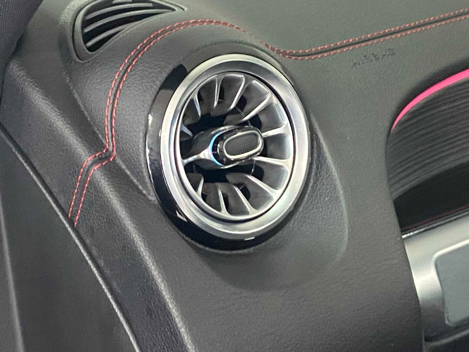 Used Mercedes-Benz EQB 2025 for sale - 76718076: Photo 24