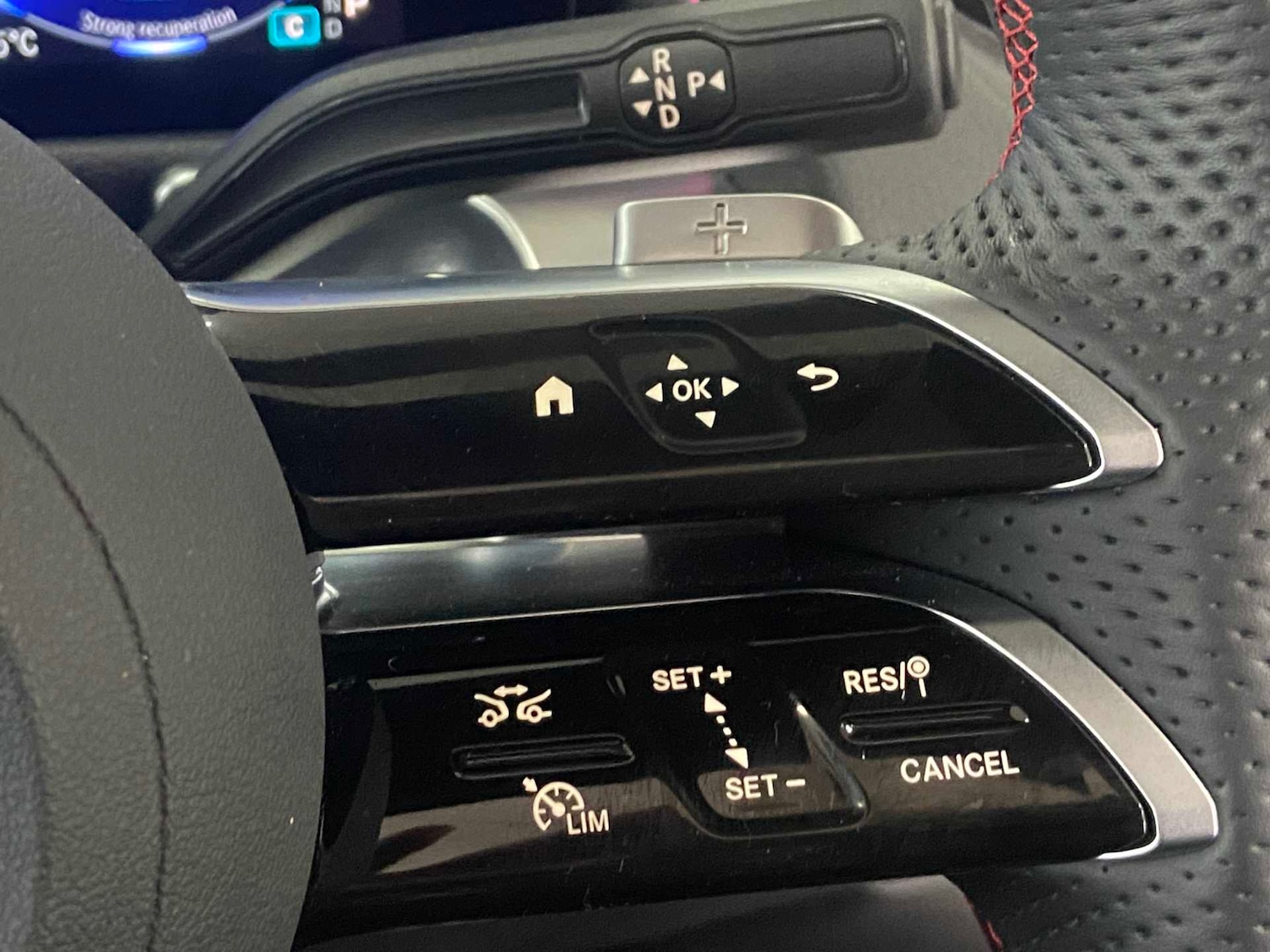 Used Mercedes-Benz EQB 2025 for sale - 76718076: Photo 34