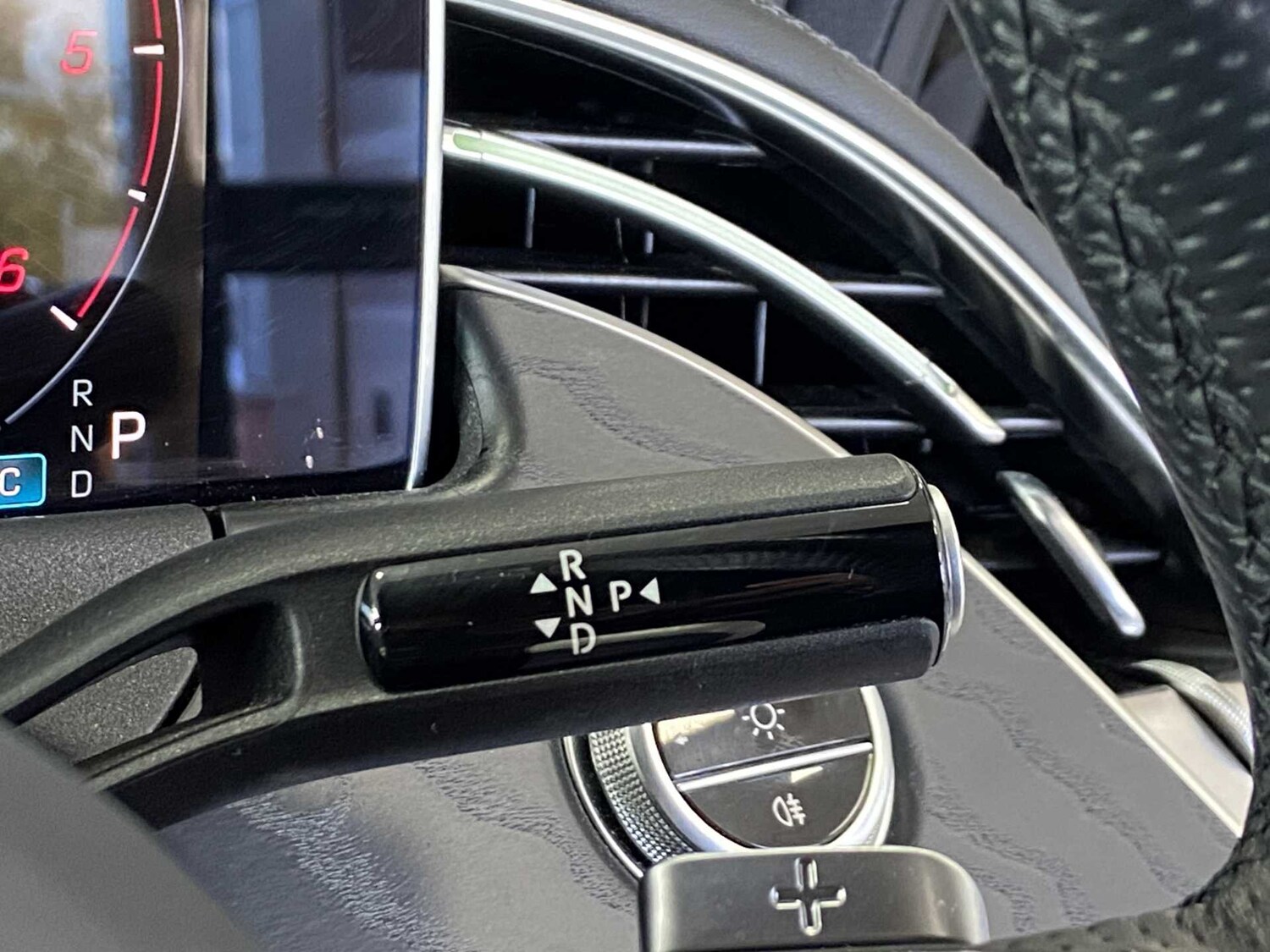 Used Mercedes-Benz E Class 2024 for sale - 75903355: Photo 32