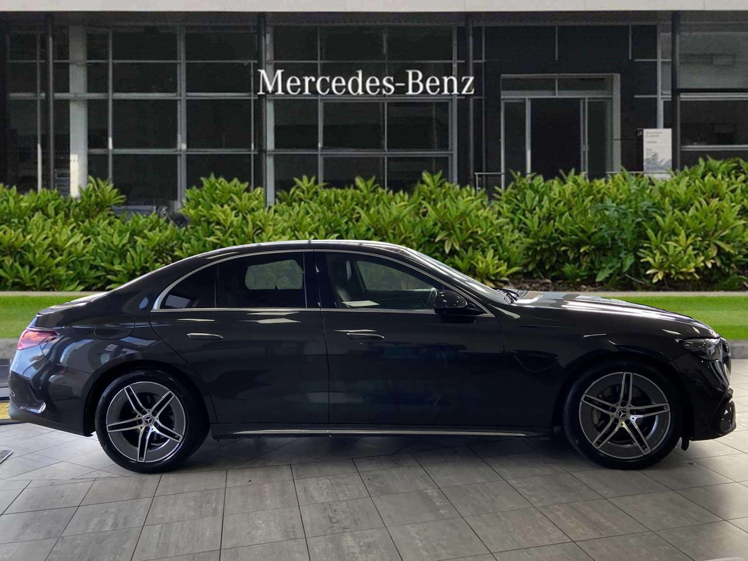 Used Mercedes-Benz E Class 2024 for sale - 75903355: Photo 6