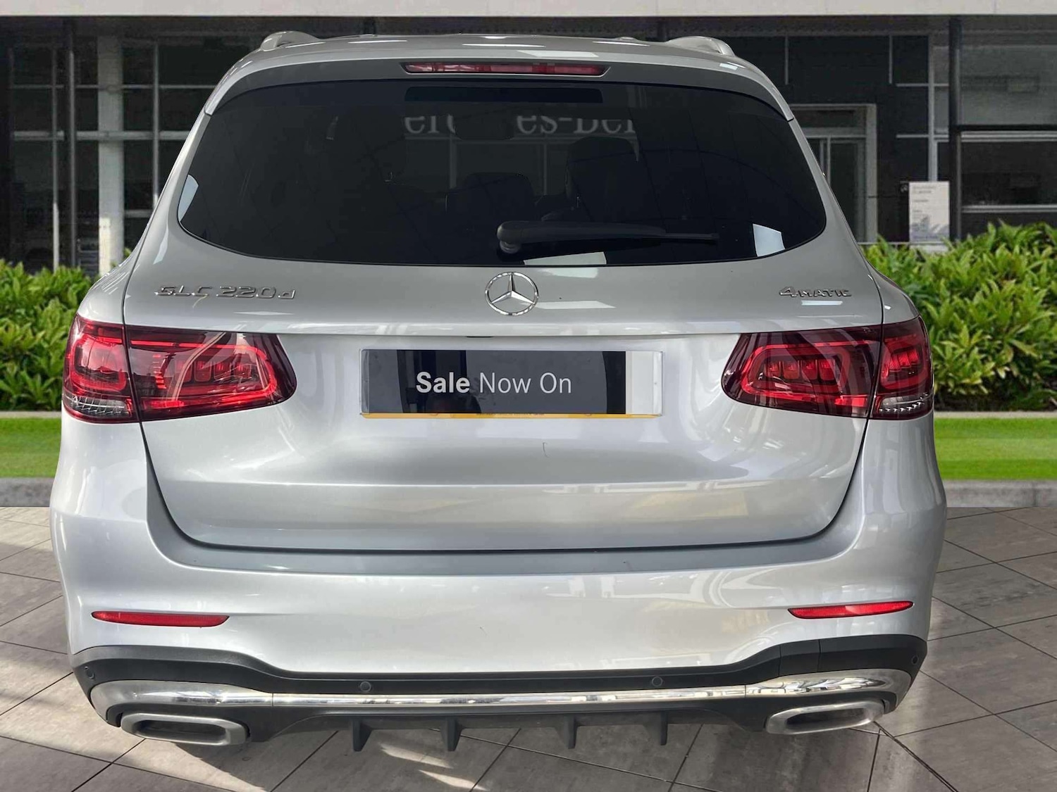 Used Mercedes-Benz GLC 2022 for sale - 76373753: Photo 3