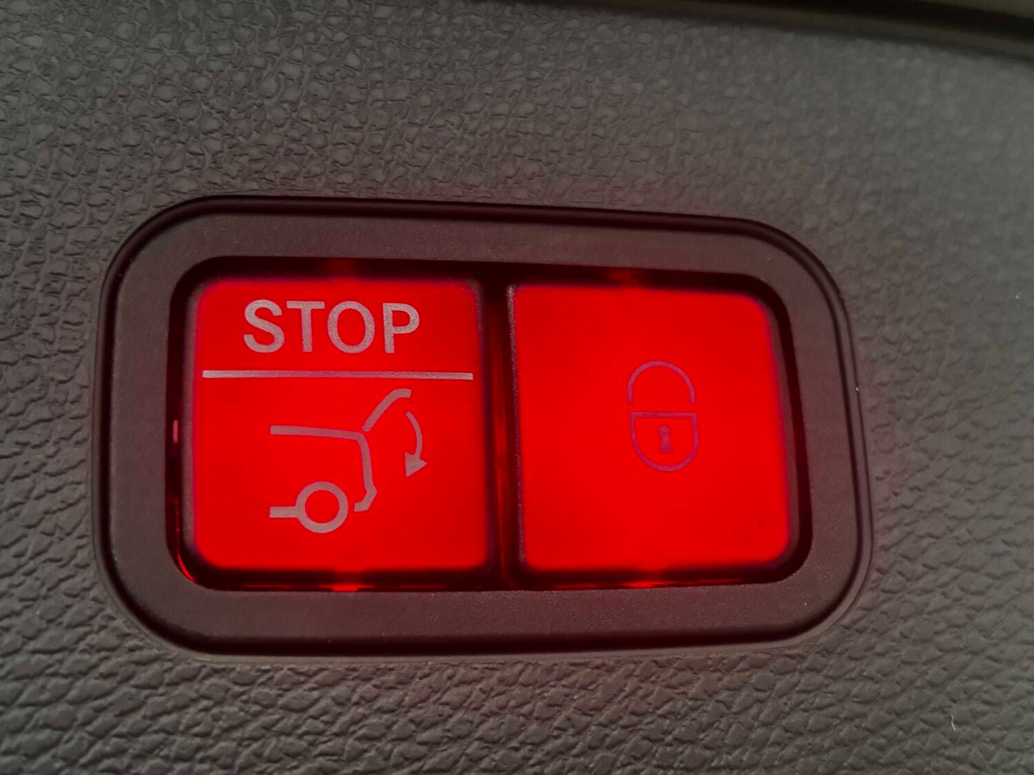 Used Mercedes-Benz EQC 2023 for sale - 78077198: Photo 18