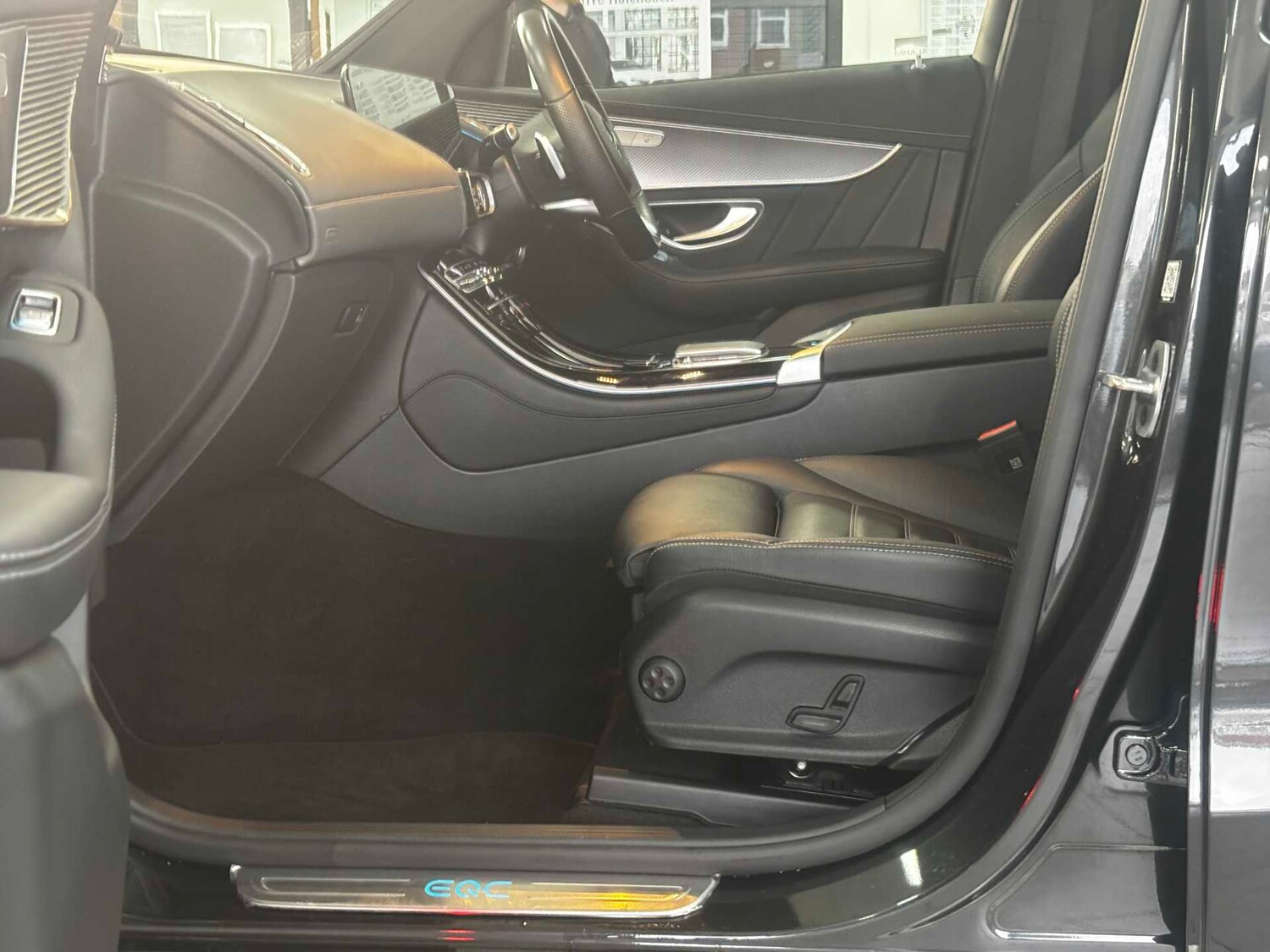 Used Mercedes-Benz EQC 2023 for sale - 78077198: Photo 29