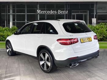 Used Mercedes-Benz GLC 2019 for sale - 75931040: Photo