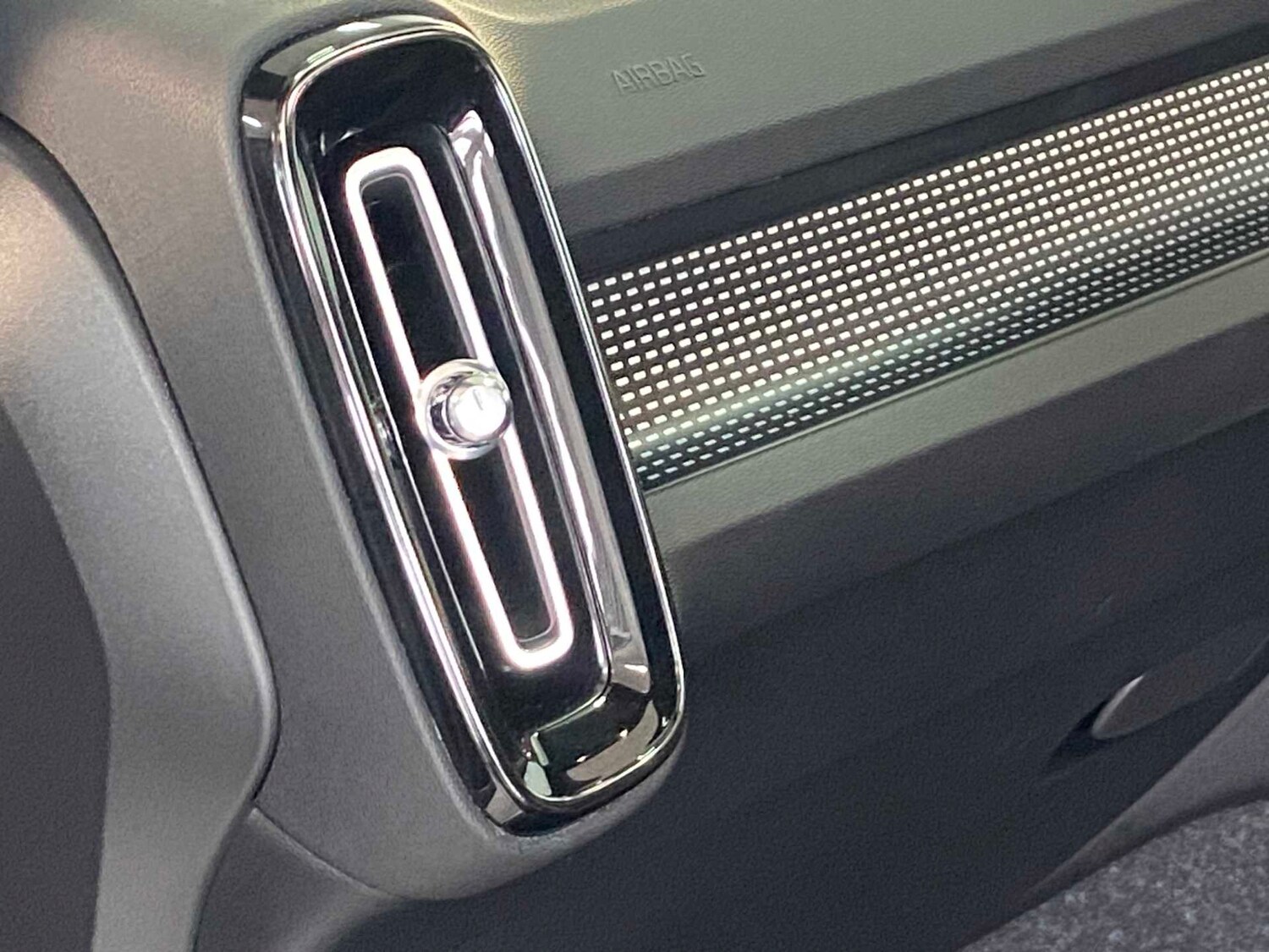 Used Volvo XC40 2022 for sale - 78174031: Photo 25