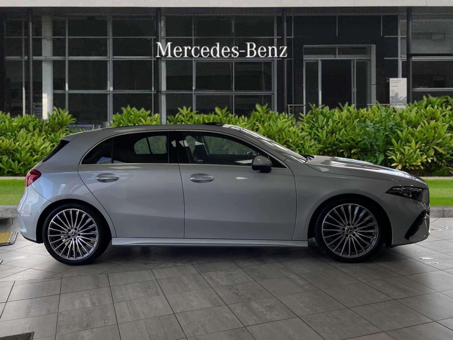Used Mercedes-Benz A-Class 2024 for sale - 76096557: Photo 3