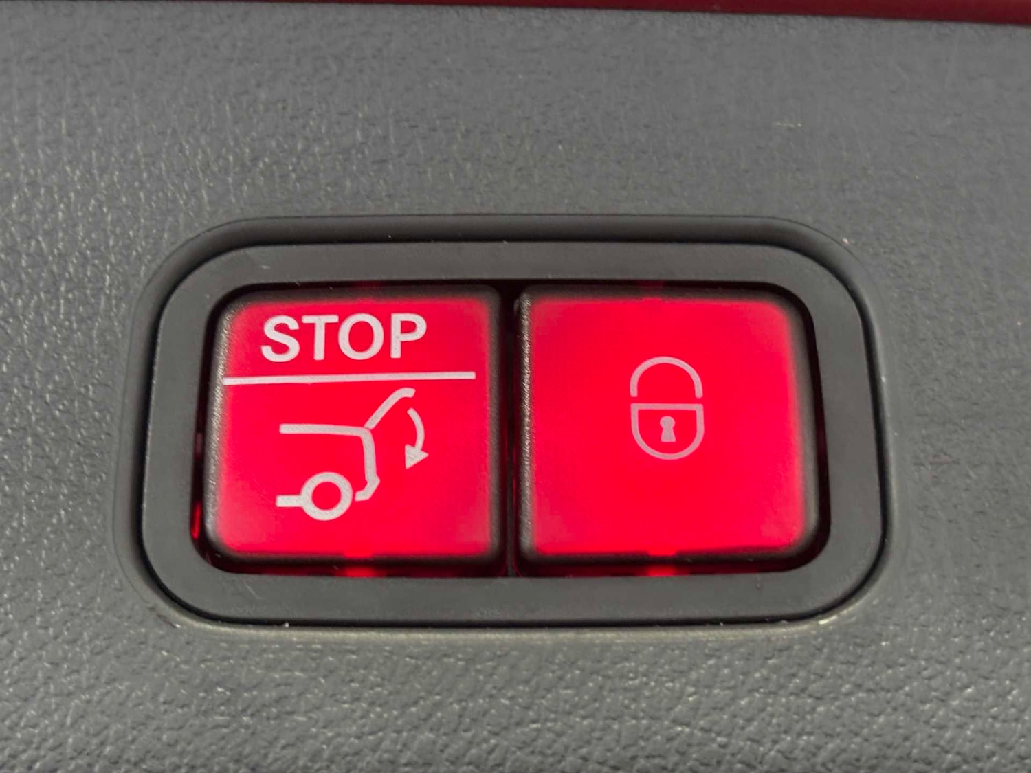 Used Mercedes-Benz GLC 2024 for sale - 77281869: Photo 13