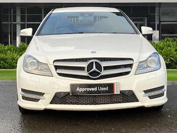 Used Mercedes-Benz C Class 2015 for sale - 76718166: Photo