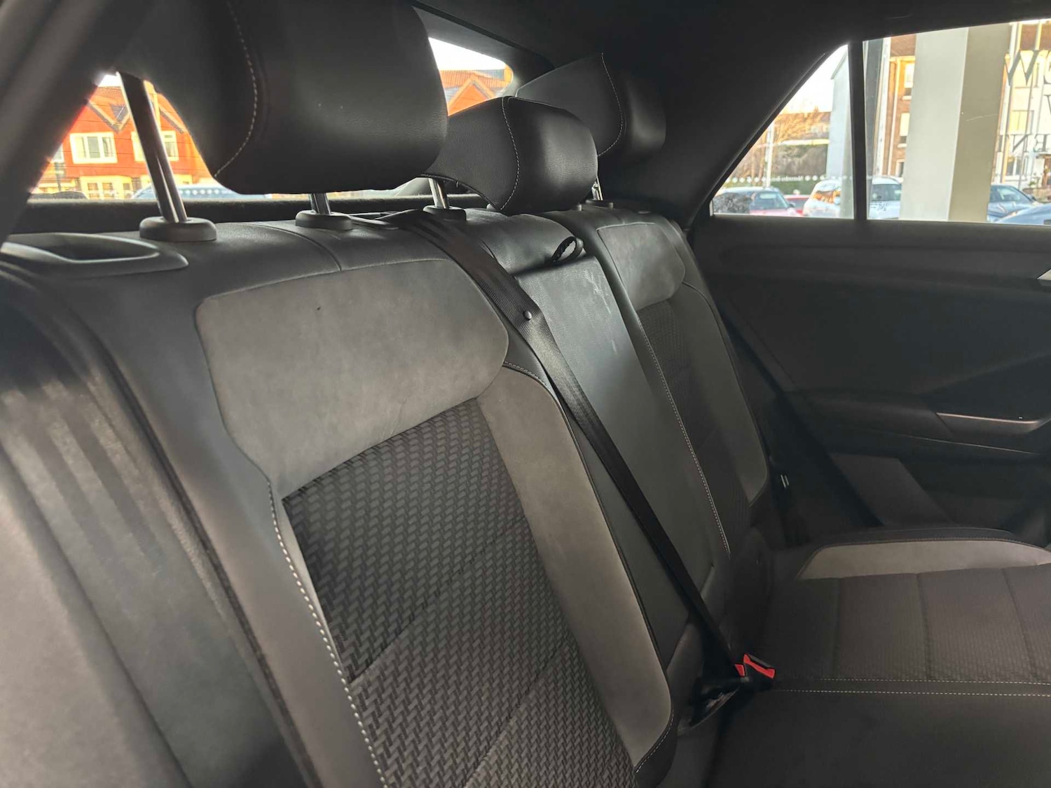 Used Volkswagen T-Roc 2019 for sale - 77032199: Photo 21