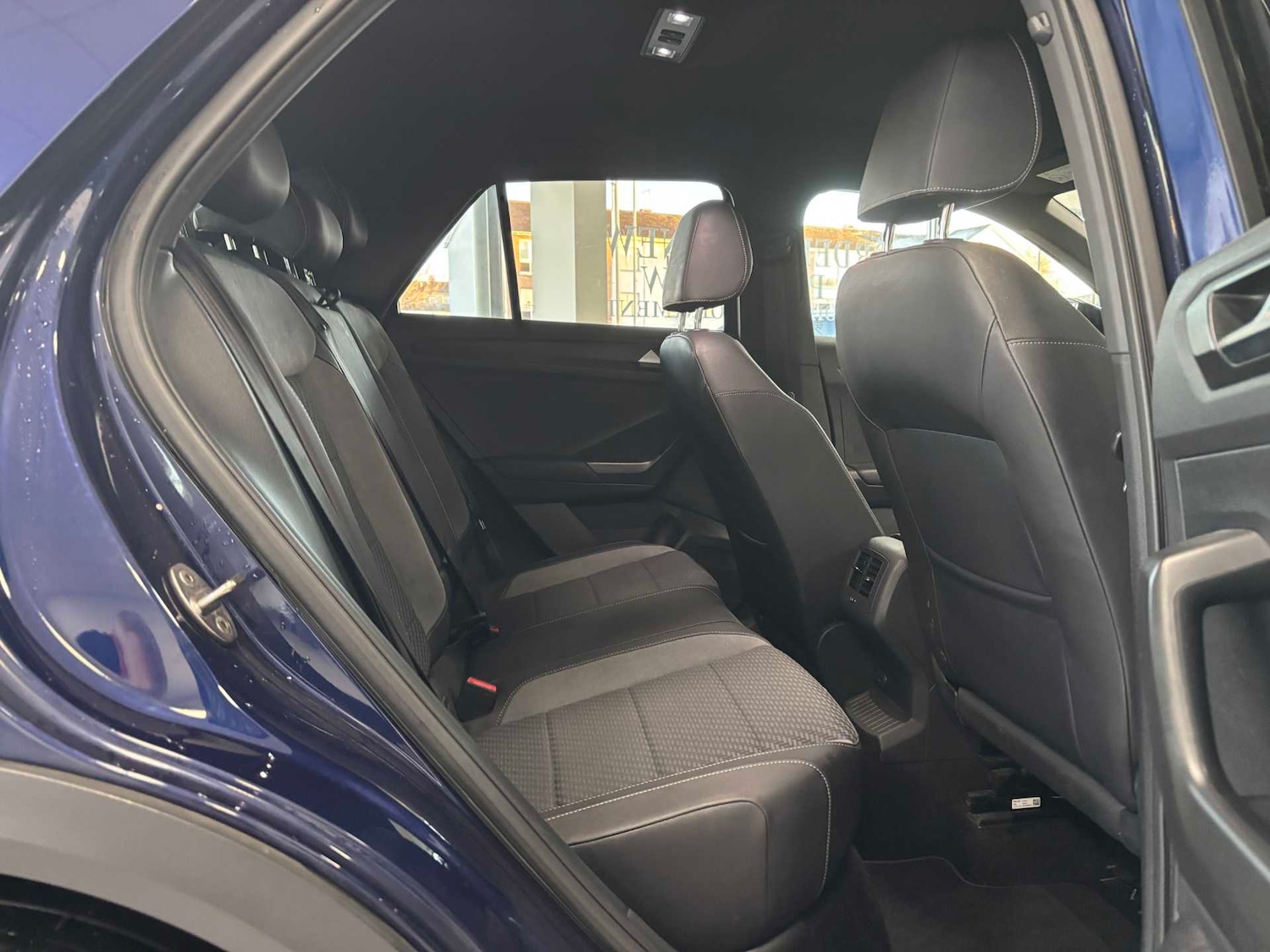 Used Volkswagen T-Roc 2019 for sale - 77032199: Photo 22