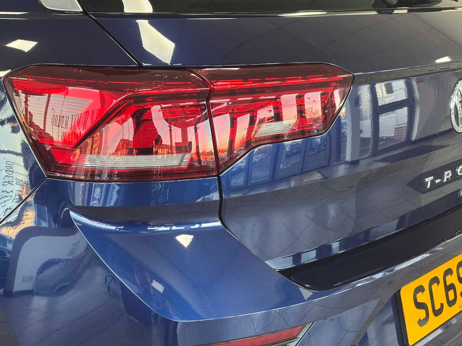 Used Volkswagen T-Roc 2019 for sale - 77032199: Photo 6