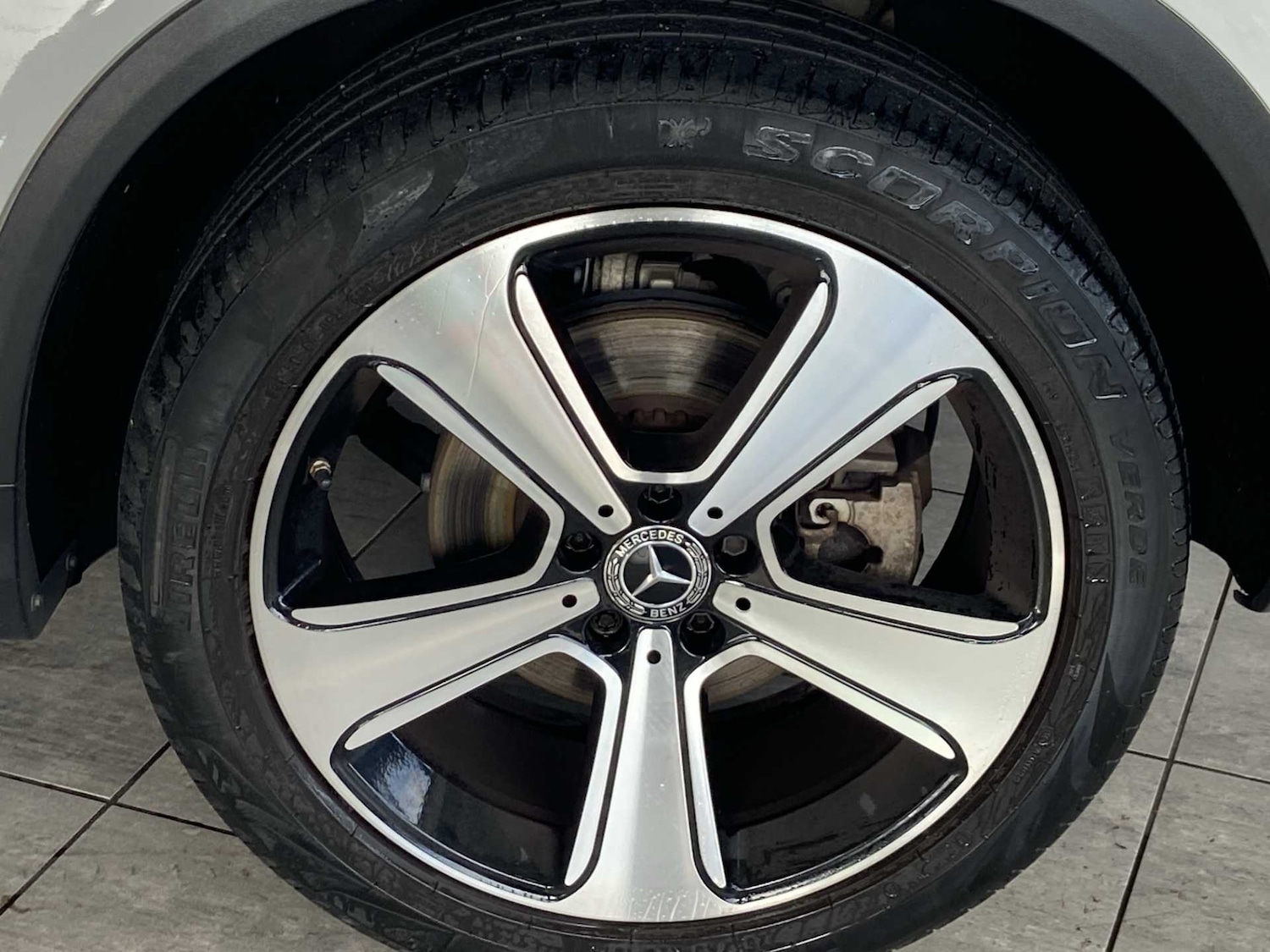 Used Mercedes-Benz GLC 2019 for sale - 76390666: Photo 10