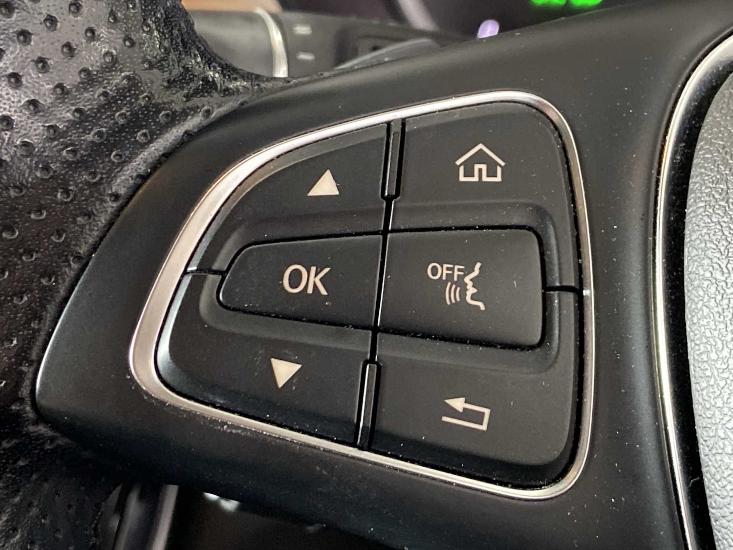 Used Mercedes-Benz GLC 2019 for sale - 76390666: Photo 30