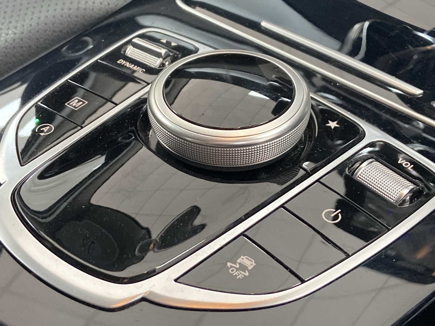 Used Mercedes-Benz GLC 2019 for sale - 76390666: Photo 34