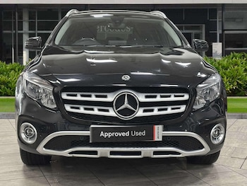 Used Mercedes-Benz GLA 2019 for sale - 77068672: Photo