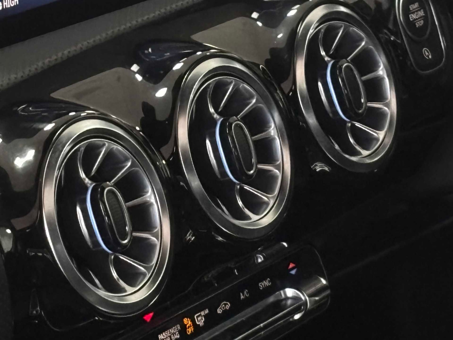 Used Mercedes-Benz A-Class 2023 for sale - 77648925: Photo 32