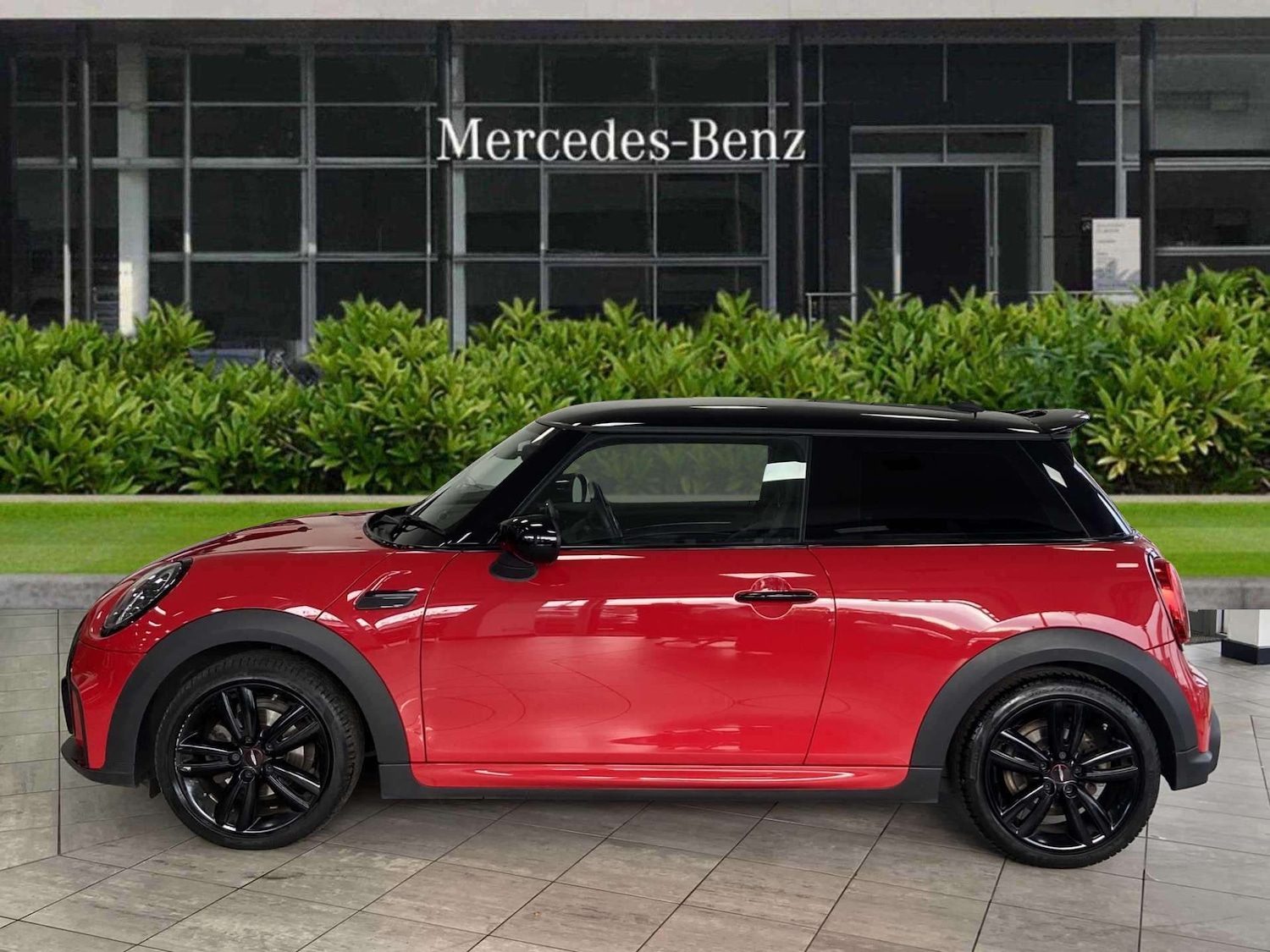 Used MINI Hatch 2023 for sale - 76329360: Photo 2