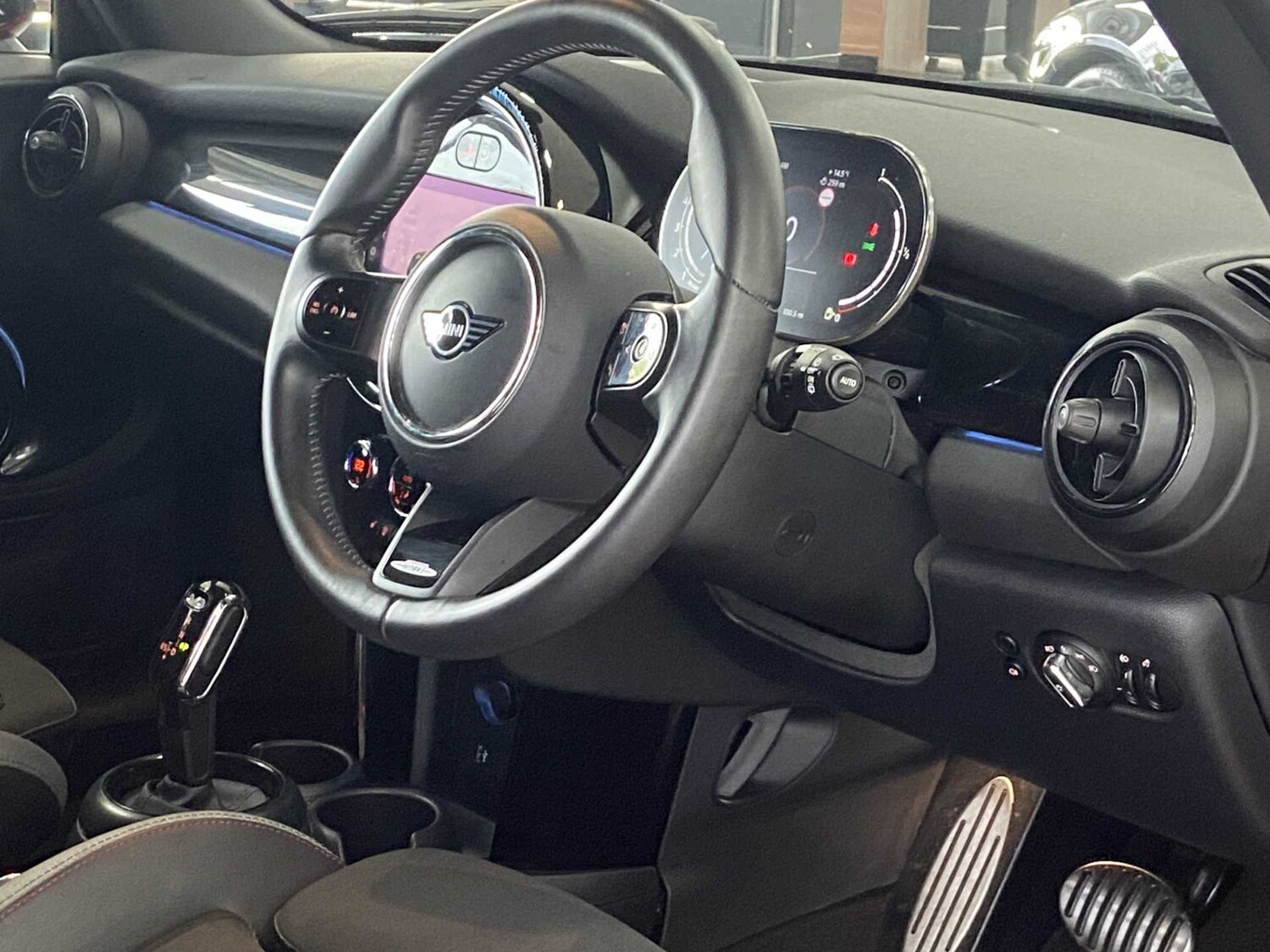 Used MINI Hatch 2023 for sale - 76329360: Photo 24