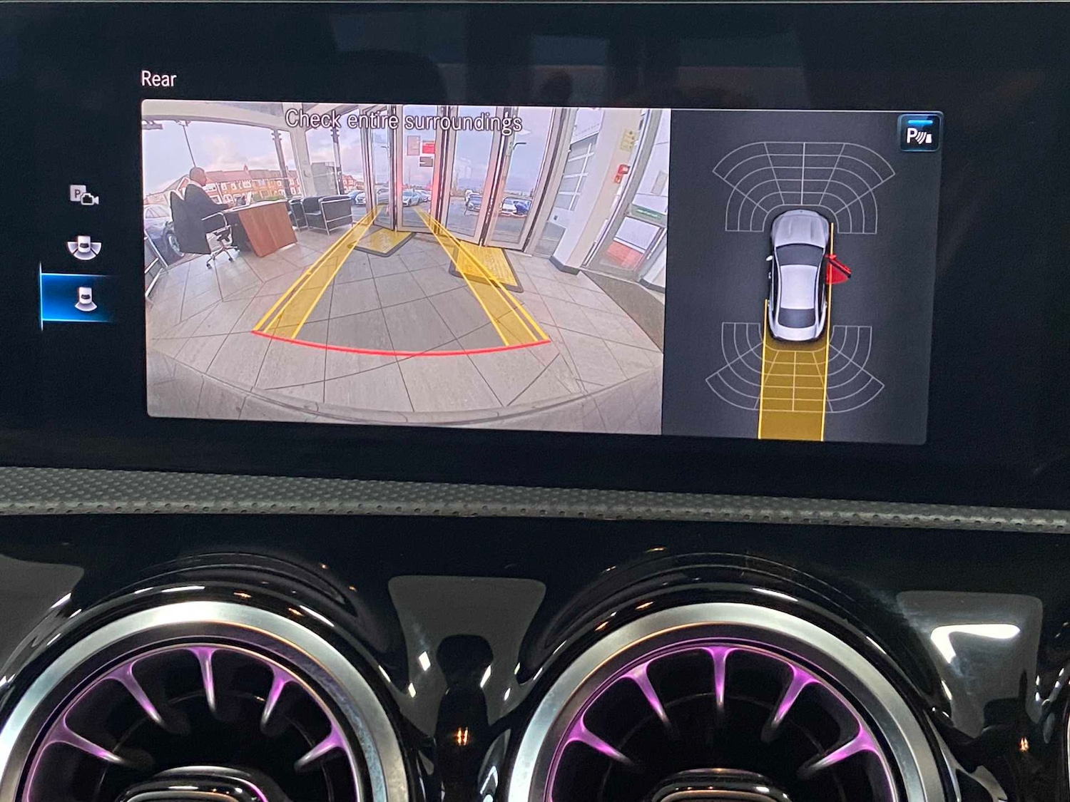 Used Mercedes-Benz CLA 2023 for sale - 76575983: Photo 32