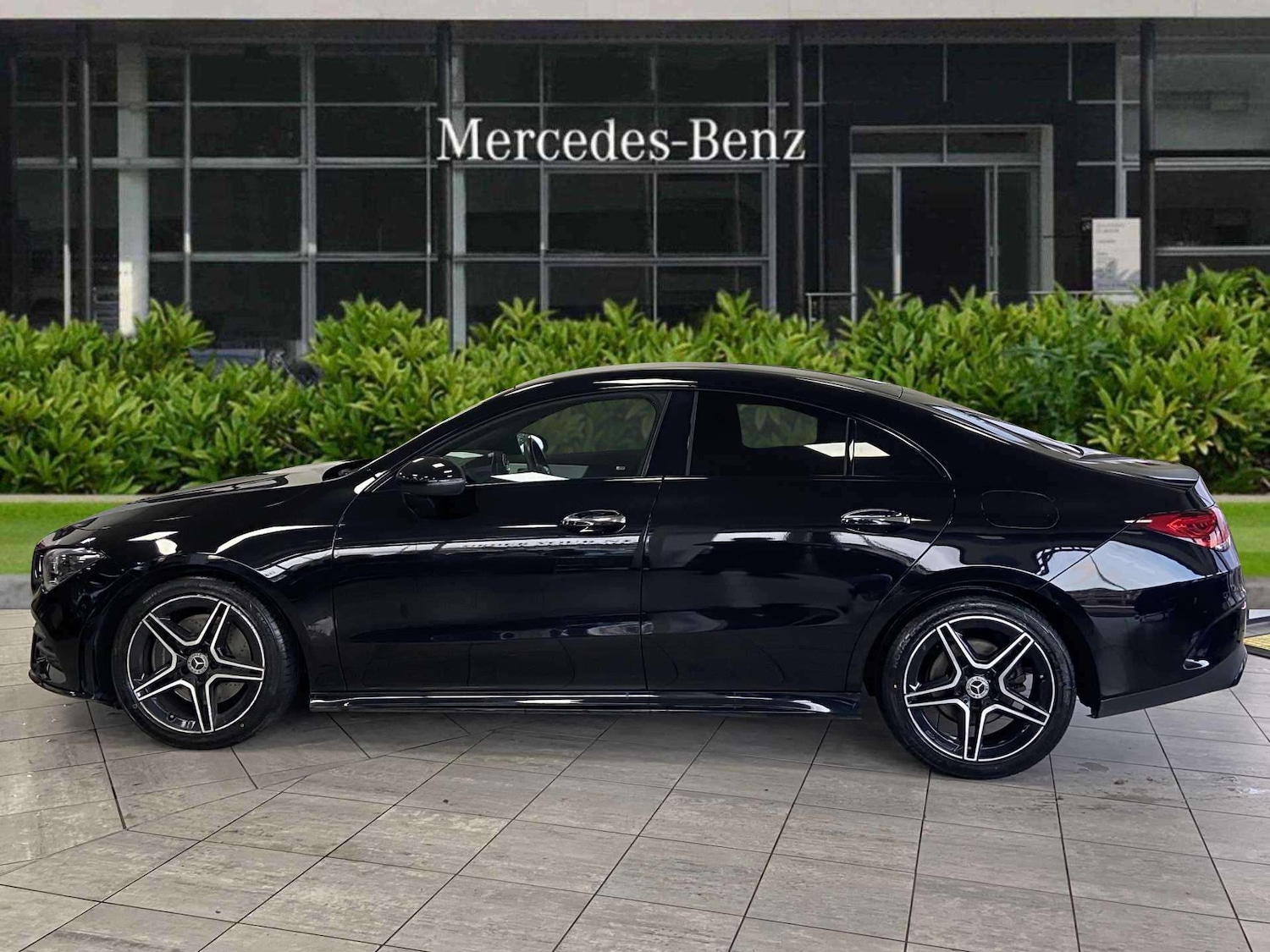 Used Mercedes-Benz CLA 2023 for sale - 76575983: Photo 4