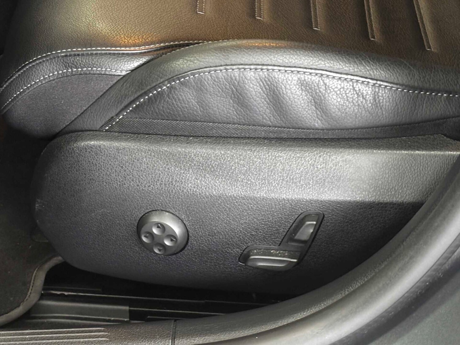 Used Mercedes-Benz C Class 2022 for sale - 78024504: Photo 34