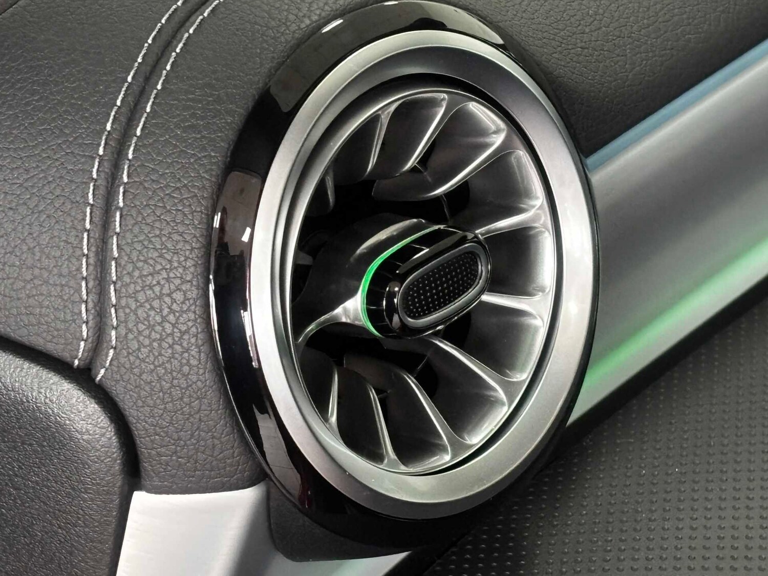 Used Mercedes-Benz CLA 2024 for sale - 77601137: Photo 25