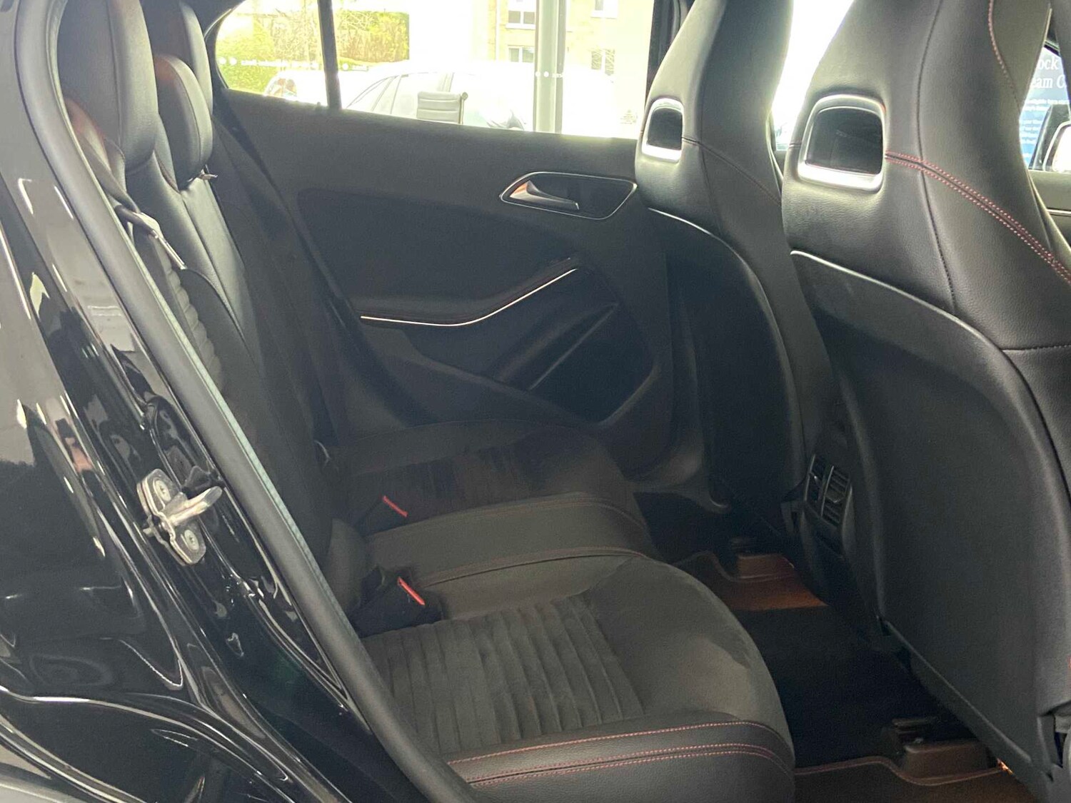 Used Mercedes-Benz GLA for sale - 78052086: Photo 32