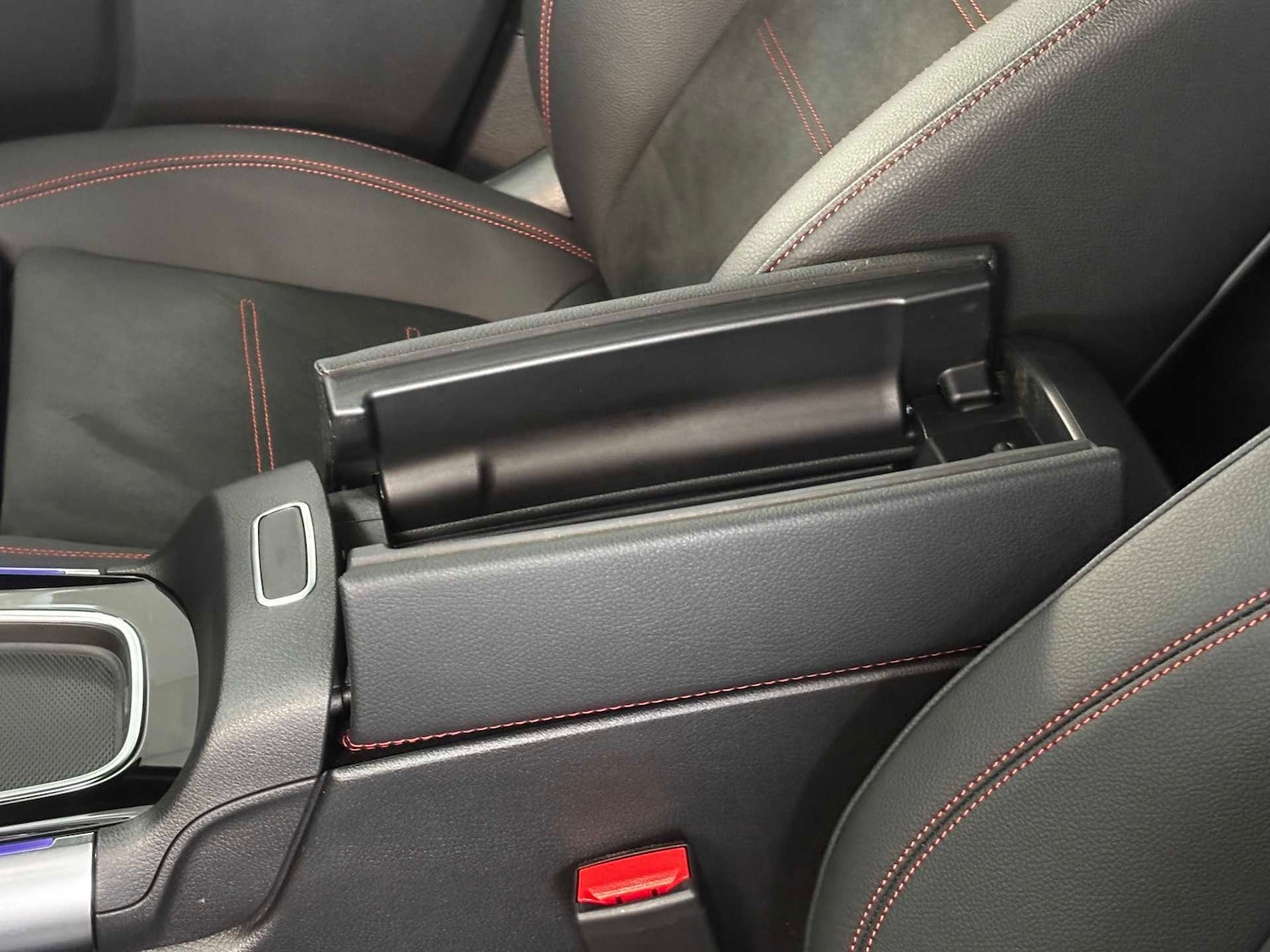 Used Mercedes-Benz GLA 2025 for sale - 77649075: Photo 29