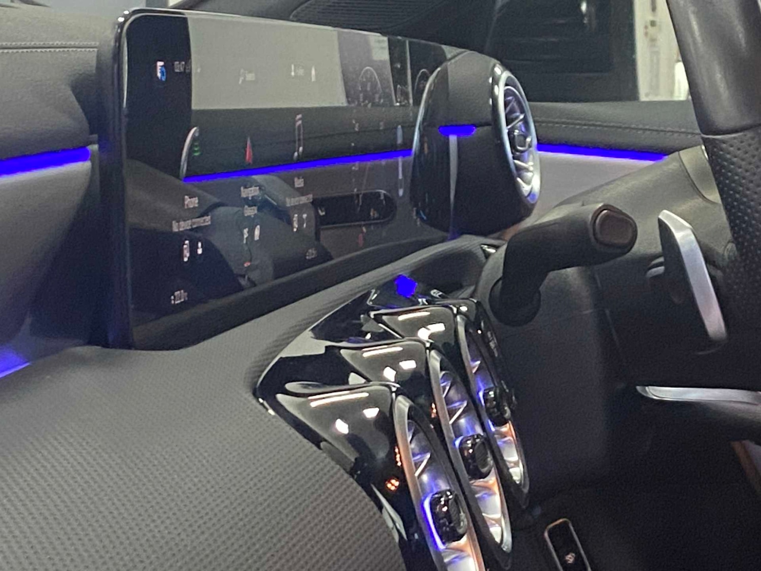 Used Mercedes-Benz CLA 2023 for sale - 76564473: Photo 17